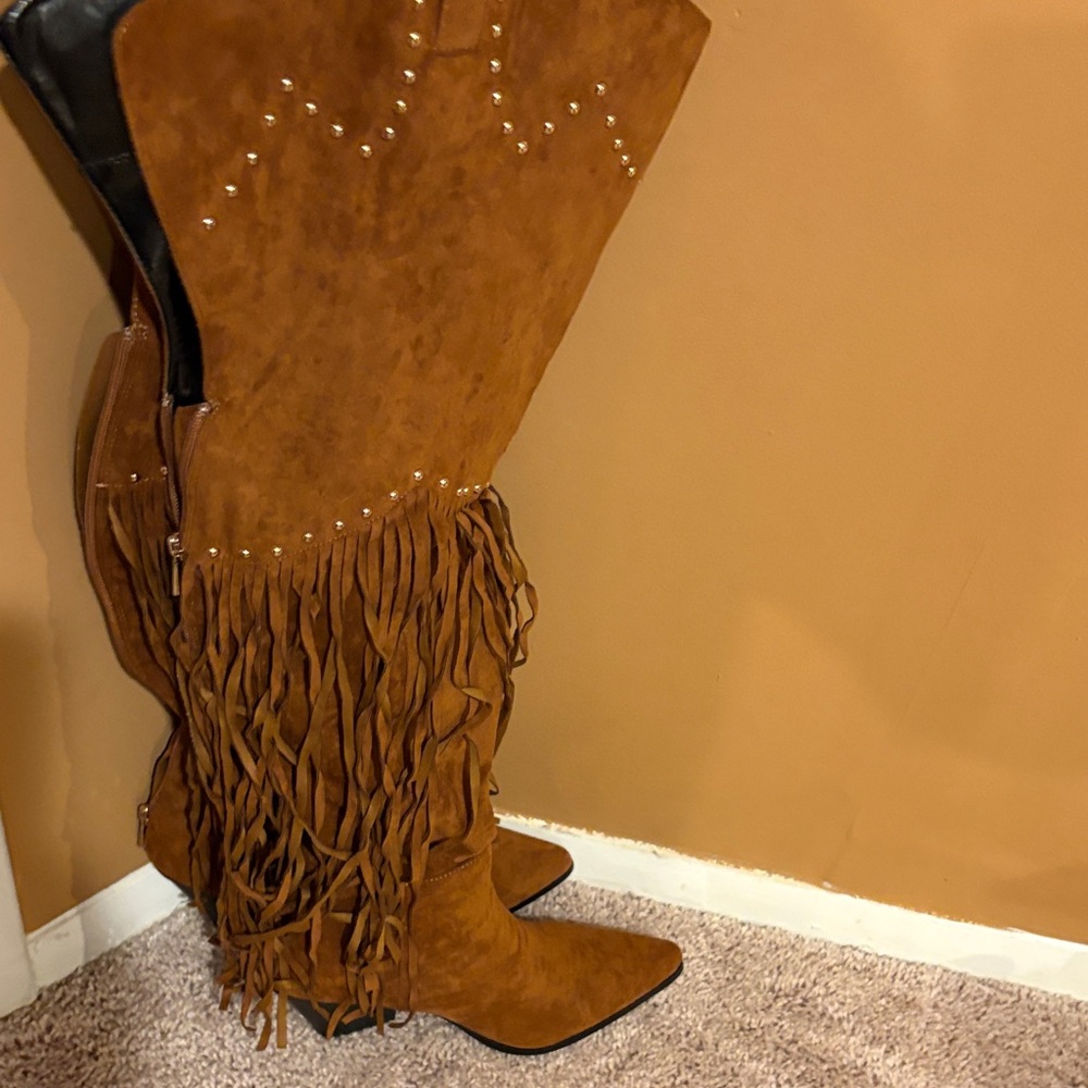Fringed Brown Suede Women's Boots